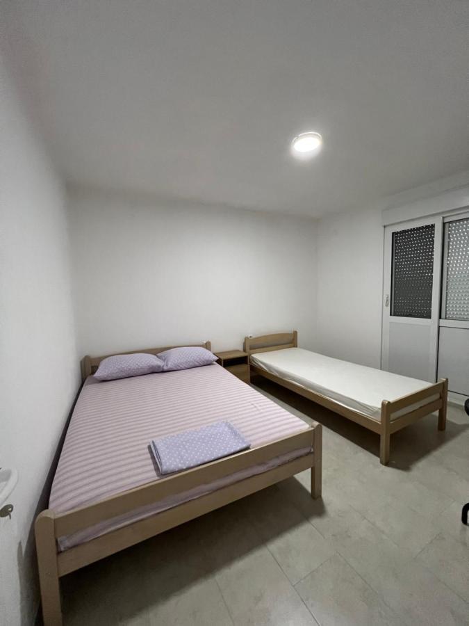 Apartments Beho Улцинь Екстер'єр фото