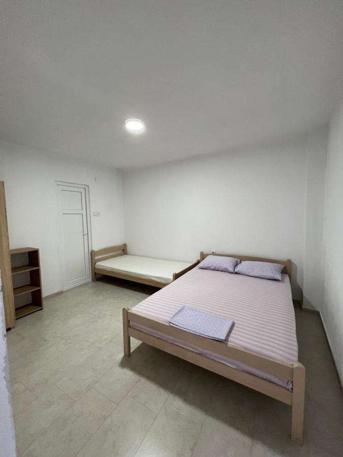 Apartments Beho Улцинь Екстер'єр фото