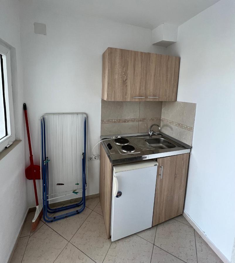 Apartments Beho Улцинь Екстер'єр фото