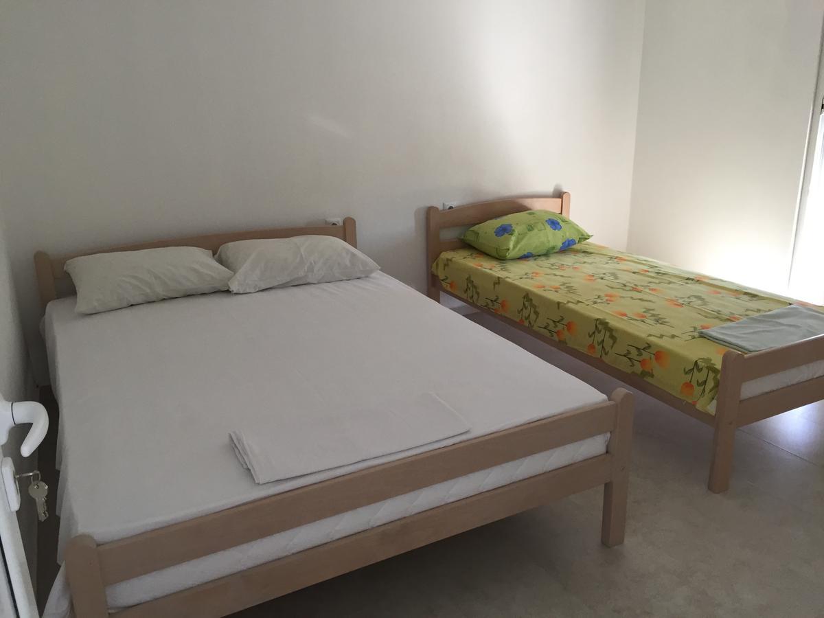 Apartments Beho Улцинь Екстер'єр фото